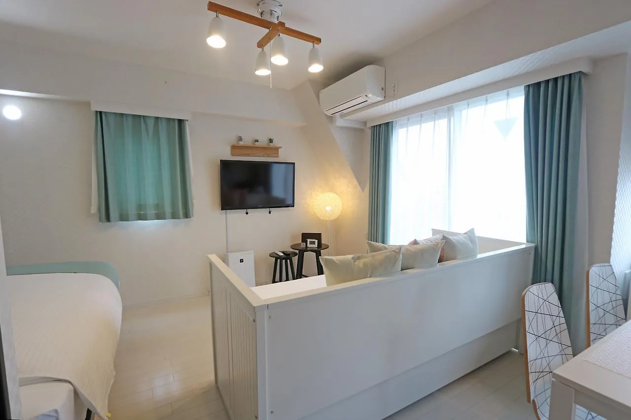 Petit Grande Homes Tokyo 2*,