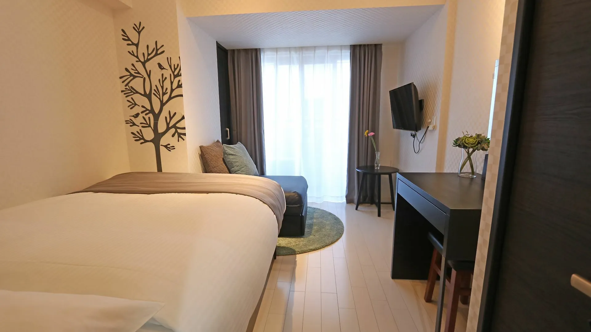 Petit Grande Homes Tokyo 2*,